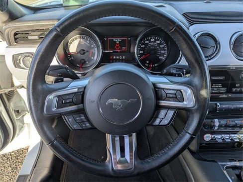 Used 2015 Ford Mustang GT Premium image 26