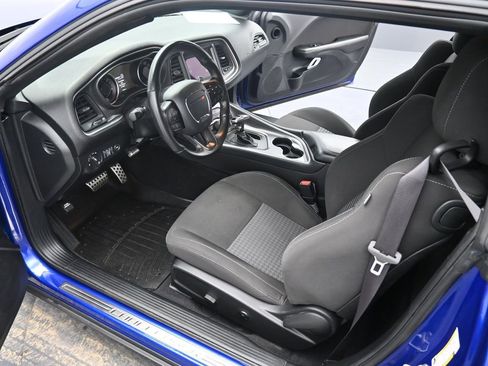 Used 2021 Dodge Challenger R/T image 11