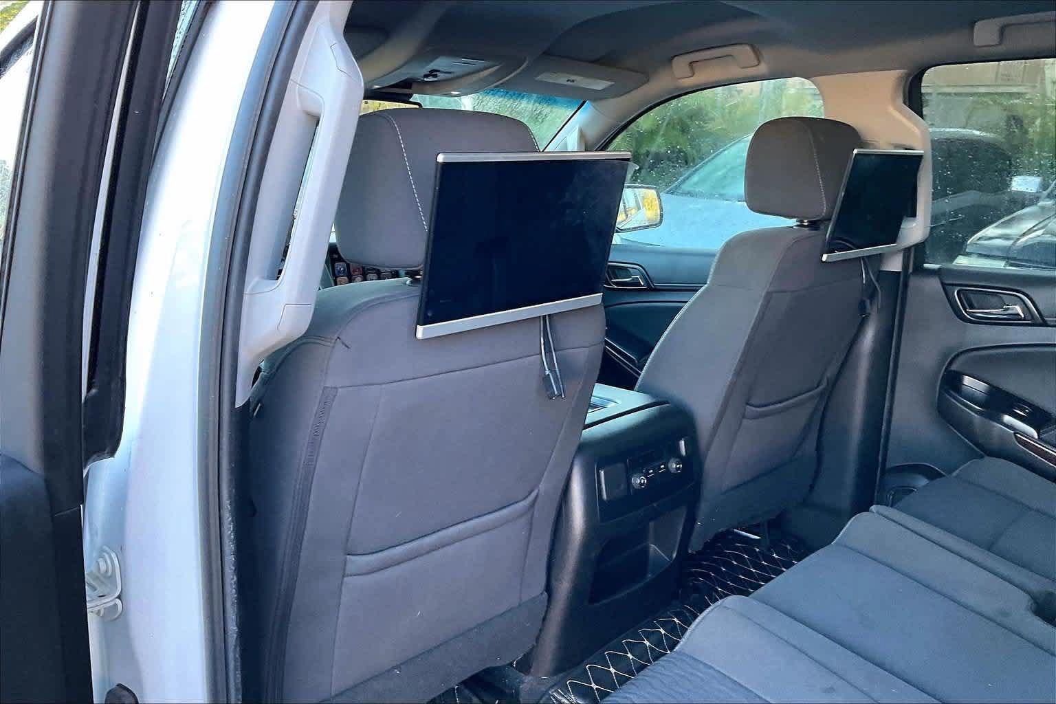 Used 2020 GMC Yukon XL SLE w/ Convenience Package RWD image 12