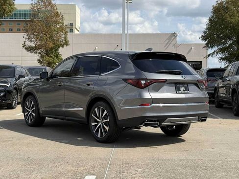 Used 2026 Acura MDX w/ Technology Package FWD image 4