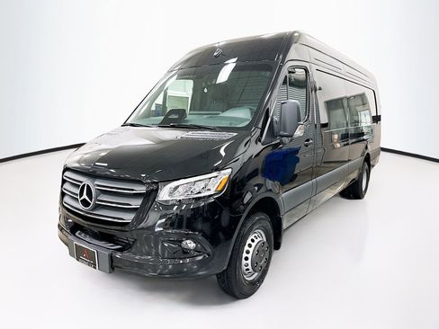 Used 2026 Mercedes-Benz Sprinter 3500 image 3