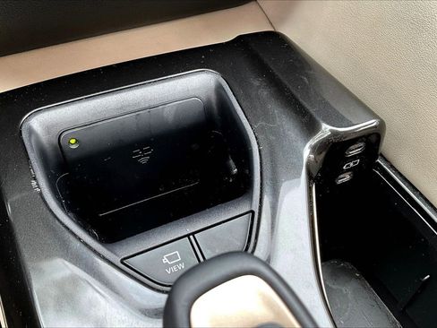 Used 2025 Toyota Crown w/ Advanced Technology Package AWD/4WD image 25
