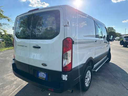 Used 2025 Ford Transit 250 Low Roof w/ Exterior Upgrade Package RWD image 9