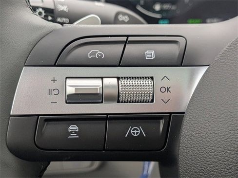 New 2026 Hyundai Tucson Limited image 24