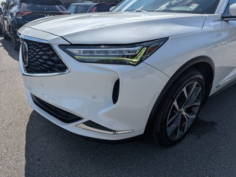 Used 2022 Acura MDX w/ Technology Package FWD image 11