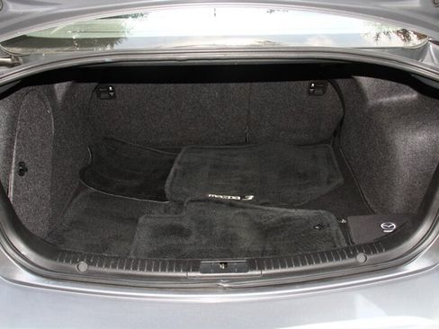 Used 2004 MAZDA MAZDA3 s FWD image 15
