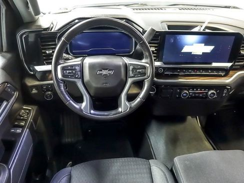 Used 2022 Chevrolet Silverado 1500 RST w/ Z71 Off-Road Package image 16