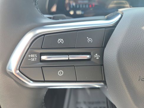 New 2026 Chevrolet Equinox LT w/ Convenience Package II FWD image 13