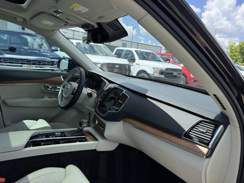Used 2018 Volvo XC90 T6 Inscription w/ Convenience Package AWD/4WD image 9