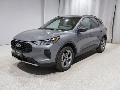 Used 2025 Ford Escape ST-Line AWD/4WD image 5