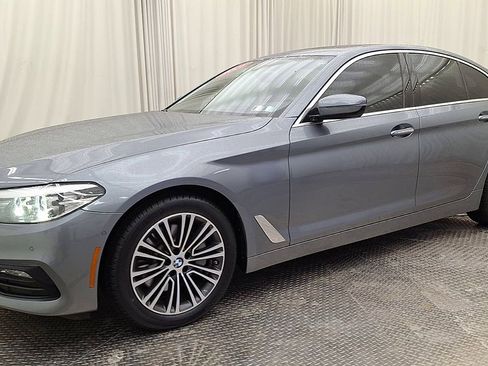 Used 2017 BMW 530i xDrive image 7