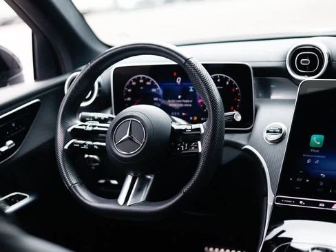 Certified 2025 Mercedes-Benz GLC 300 GLC 300 image 15