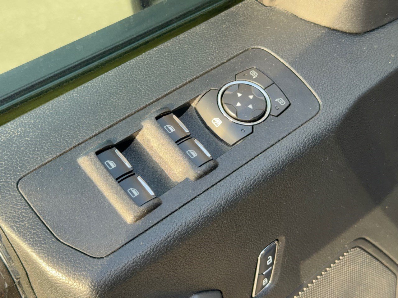 Used 2016 Ford F150 XLT w/ Equipment Group 301A Mid RWD image 15