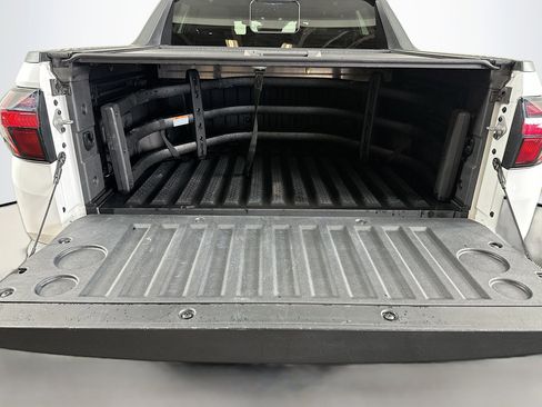 Used 2022 Hyundai Santa Cruz Limited image 27