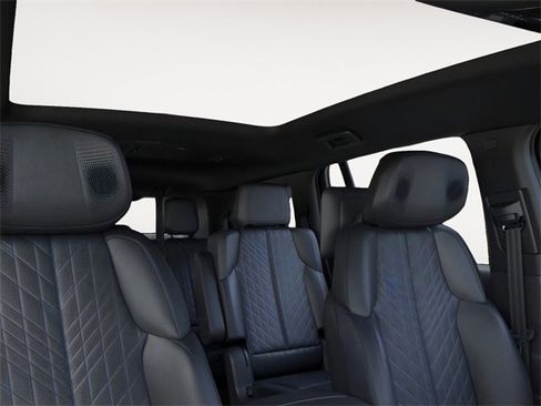 New 2025 Cadillac Escalade IQ Sport 1 w/ Smart Trailering package image 24