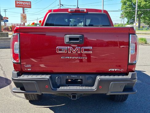 Used 2021 GMC Canyon AT4 w/ Trailering Package AWD/4WD image 6