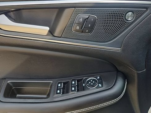 Used 2023 Ford Edge ST w/ Equipment Group 401A AWD/4WD image 19