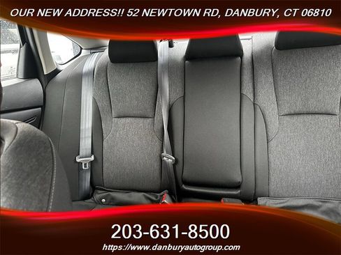 Used 2025 Honda Accord SE image 12