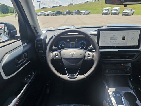 New 2025 Ford Bronco Sport Heritage w/ Convenience Package image 30