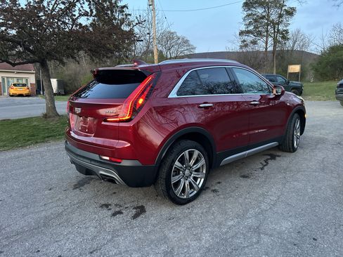 Used 2019 Cadillac XT4 Premium Luxury AWD/4WD image 3