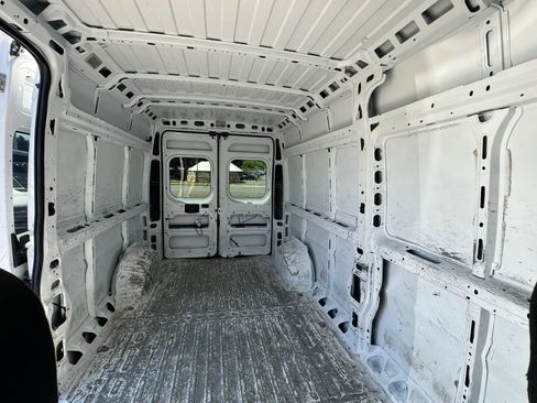 Used 2021 RAM ProMaster 2500 FWD image 11