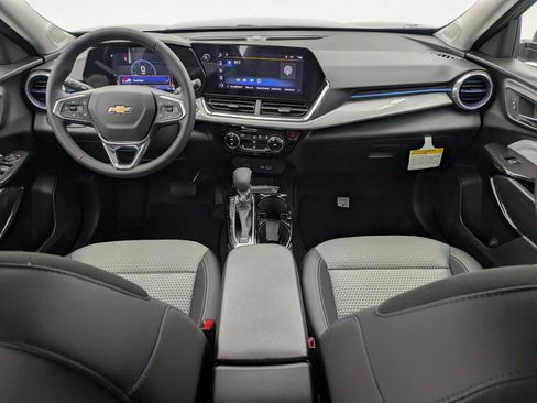 New 2026 Chevrolet Trax LT w/ Driver Confidence Package FWD image 16