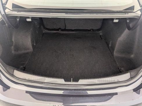 Used 2023 Chevrolet Malibu LT image 28