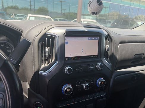 Used 2019 GMC Sierra 1500 Denali AWD/4WD image 10