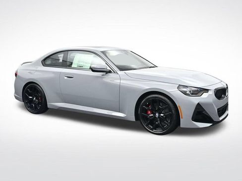 New 2026 BMW 230i Coupe w/ Premium Package RWD image 2