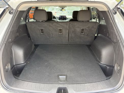 Used 2025 Chevrolet Blazer LT image 7