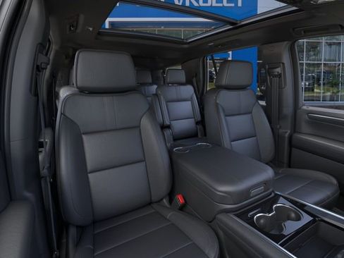 New 2026 Chevrolet Tahoe RST w/ RST Capability Package AWD/4WD image 16