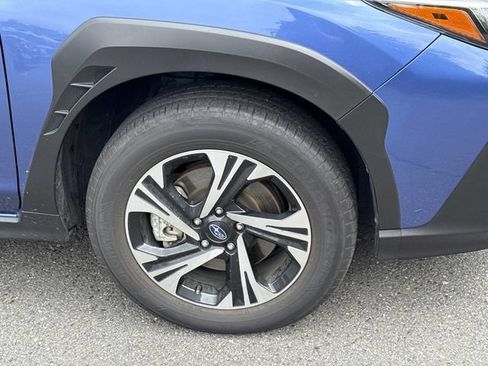 Used 2025 Subaru Crosstrek 2.5i Premium AWD/4WD image 7