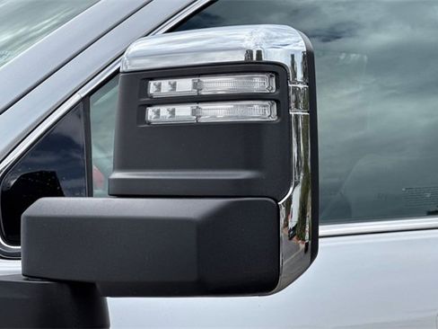 Used 2025 GMC Sierra 3500 Denali image 55