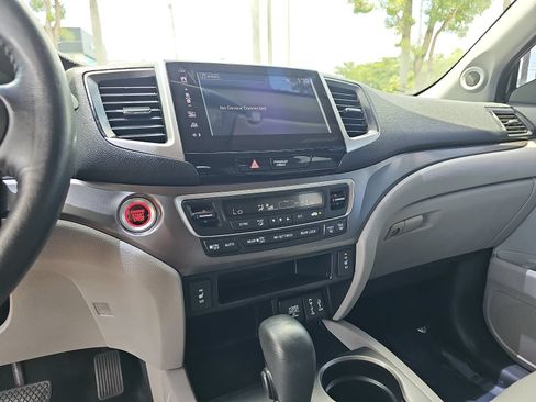 Used 2018 Honda Pilot EX-L image 19