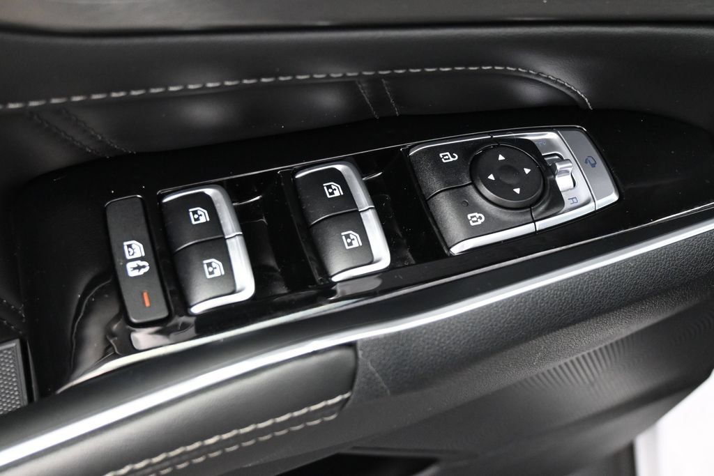Used 2023 Kia Sorento SX FWD image 4