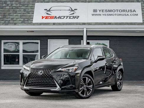 Used 2019 Lexus UX 200 w/ Accessory Package 2 FWD image 1