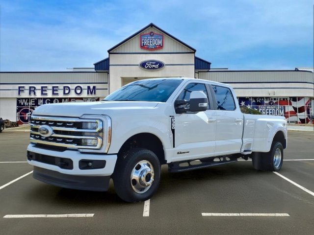 Used 2026 Ford F350 XL w/ STX Appearance Package AWD/4WD image 2
