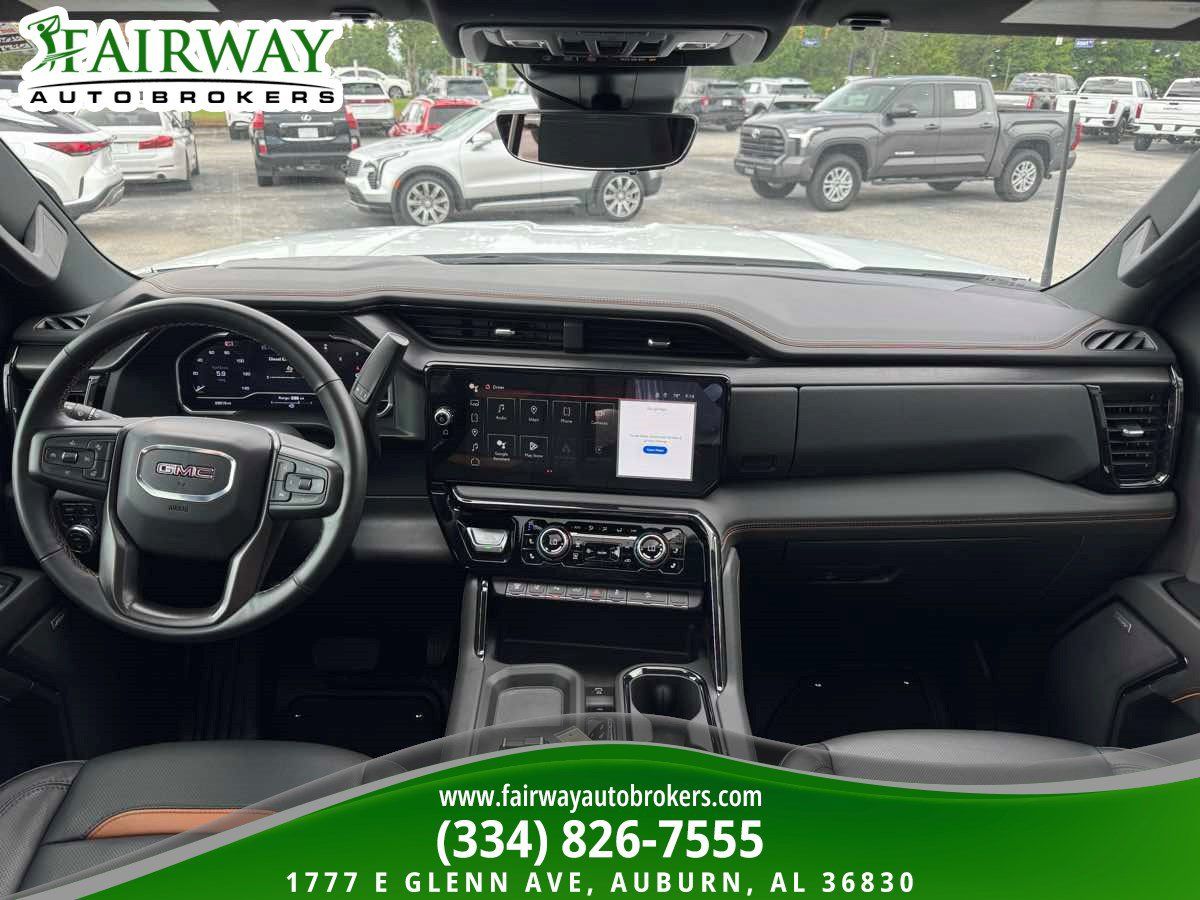 Used 2024 GMC Sierra 2500 AT4 w/ AT4 Premium Plus Package AWD/4WD image 14