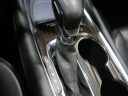 Used 2024 Chevrolet Malibu LT image 22