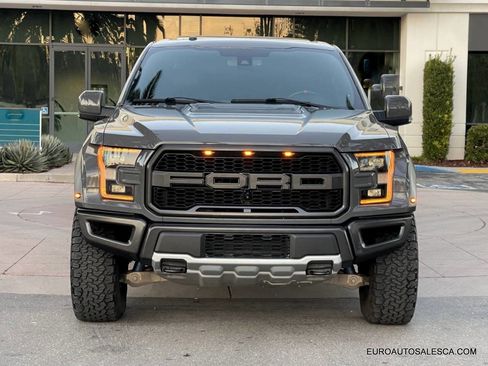 Used 2018 Ford F150 Raptor w/ Equipment Group 802A Luxury image 3
