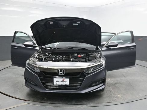 Used 2018 Honda Accord Sport image 46