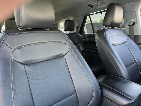 Used 2023 Ford Explorer Limited w/ Equipment Group 301A image 50