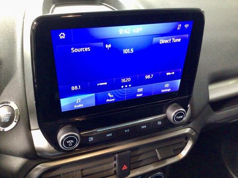 Used 2020 Ford EcoSport SE image 19