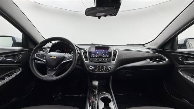 Used 2023 Chevrolet Malibu LT FWD image 24