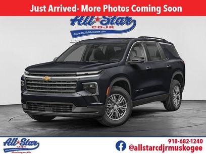 Used 2025 Chevrolet Traverse LT w/ Midnight/Sport Edition