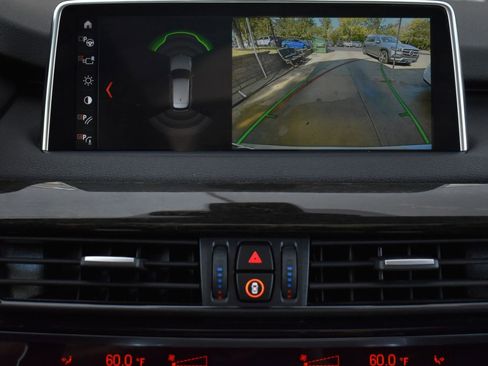 Used 2018 BMW X5 xDrive50i w/ M Sport Package image 17