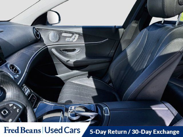Used 2017 Mercedes-Benz E 300 4MATIC image 31