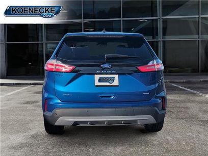 Used 2022 Ford Edge SEL w/ Convenience Package