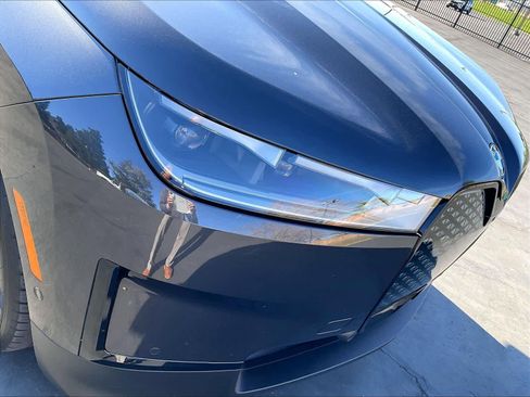 Used 2025 BMW iX xDrive50 w/ Convenience Package image 29