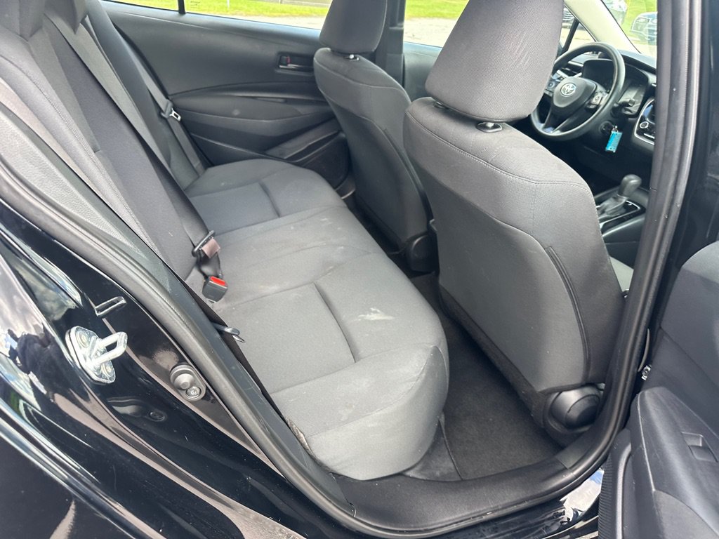 Used 2024 Toyota Corolla LE FWD image 21